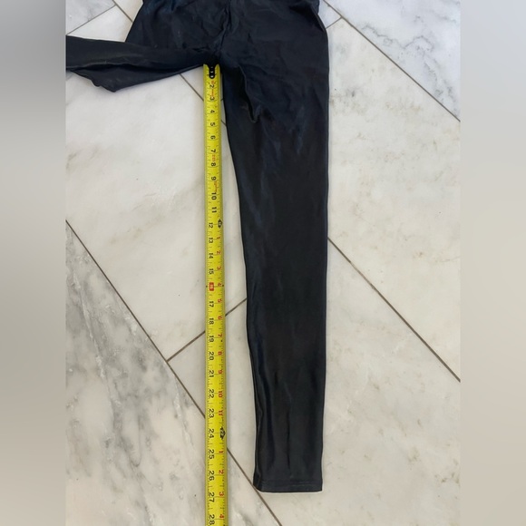 Spanx, women’s large, shiny vegan leather black wide waistband stretch leggings - Picture 7 of 7